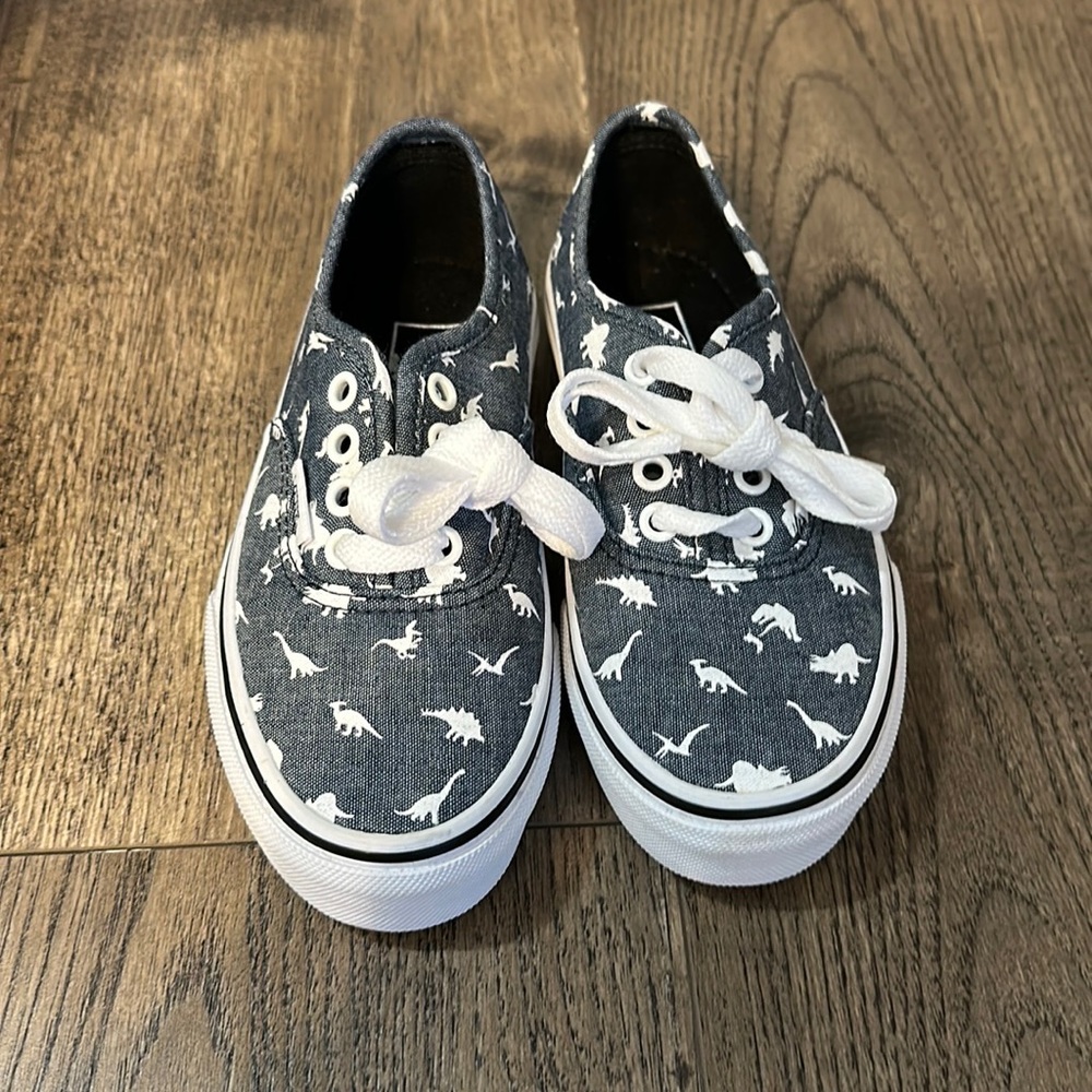 Brand new! Never worn Vans shoes with mini dinosaurs